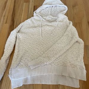 vestique sweater